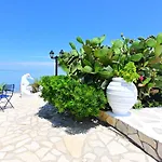 Alisaxni