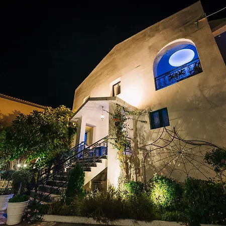 Guest house Alisaxni *